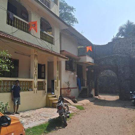 Savitri Cottage Alībāg Dış mekan fotoğraf